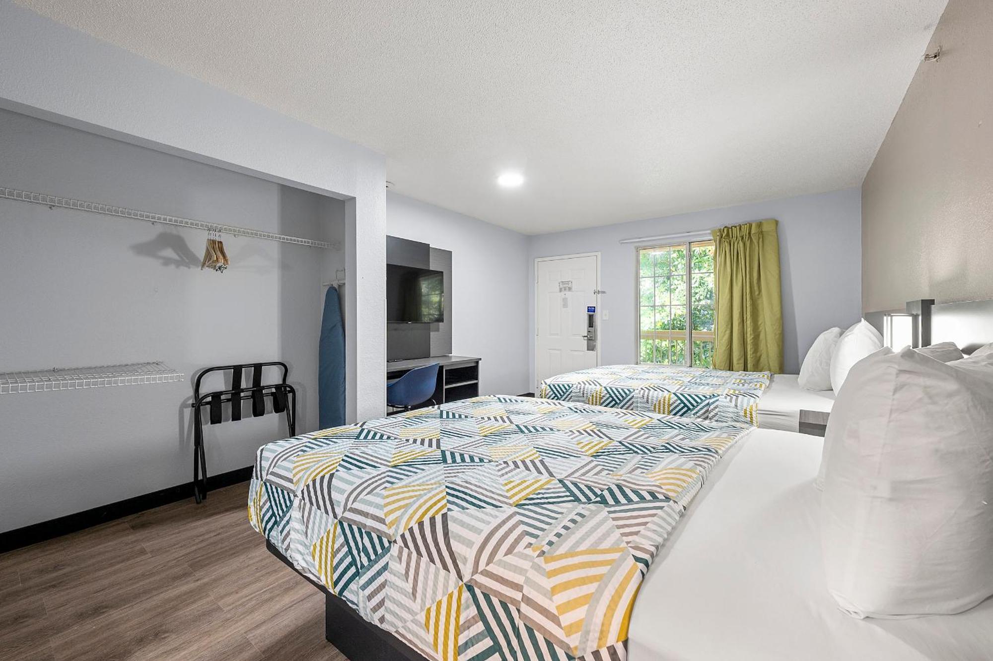 Hotel 6-roswell, Ga - Atlanta 2*